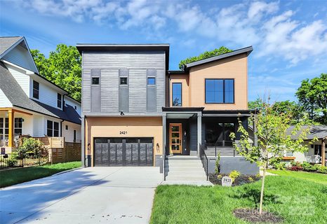 2421 Barry Street