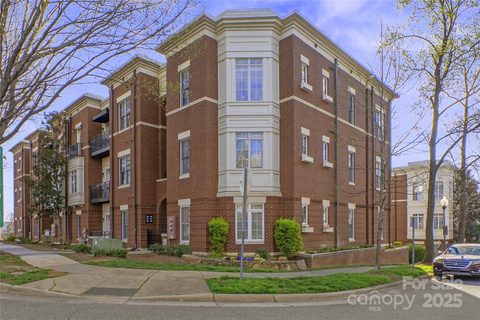 Previously sold for $330,000
