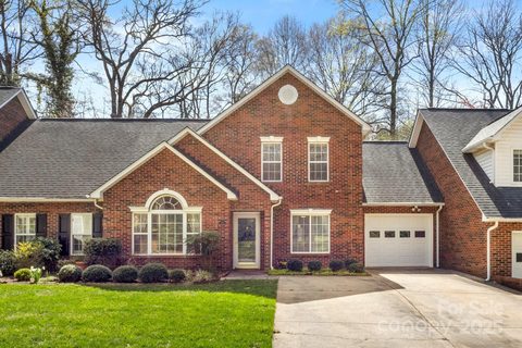 176 Columns Circle sold townhome in The Columns, Shelby, NC