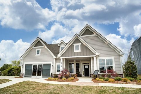1018 Heritage Pointe
