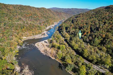 21 River Park Way active lot in French Broad Crossing, Marshall, NC