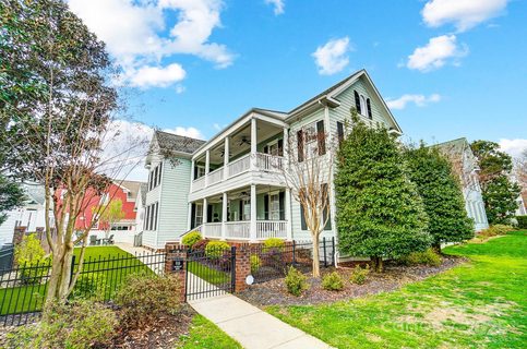 916 Tuckerton Drive