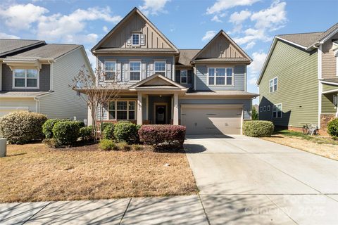 3034 Oakmere Road
