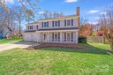 13732 Strathaven Drive sold home in Matthews, SC