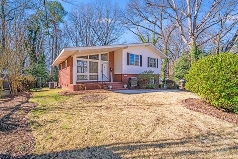 2300 Highlawn Drive sold home in Sharon Forest, Charlotte, NC
