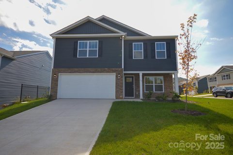 12 Byron Park Road sold home in Patton Cove, Clyde, NC