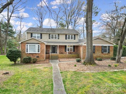 1501 Laurel Lane sold home in Sherwood Forest, Gastonia, NC