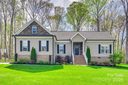 1823 Rain Forest Drive sold home in York, SC