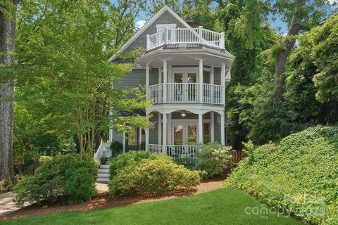 545 Dilworth Mews Court