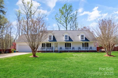 705 Sagrada Drive sold home in Fairwood, York, SC