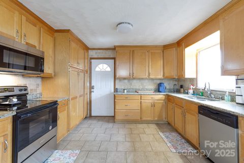 103 Perry Street sold home in Kenwood Heights, Shelby, NC