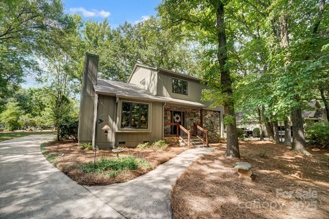 4124 Woodfox Drive