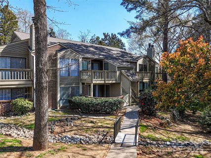 1606 Sharon Road 37 sold home in Sharon Place, Charlotte, NC