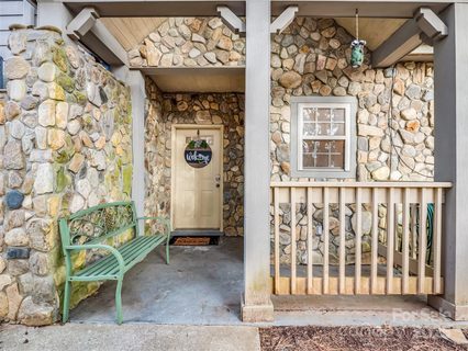 142 Stonecrest Court