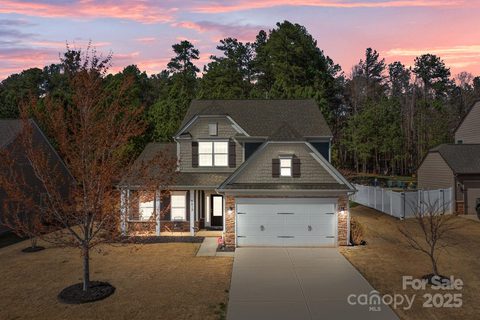 5813 Mcclintock Drive