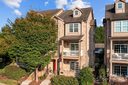 735 Amalfi Drive sold home in Davidson, SC