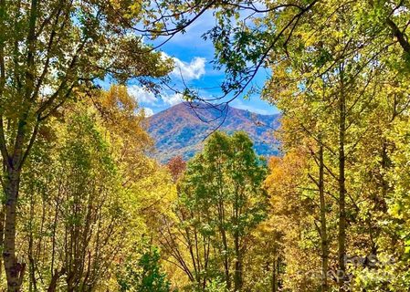 129 Deer Creek Trail sold home in Timbercreek, Maggie Valley, NC