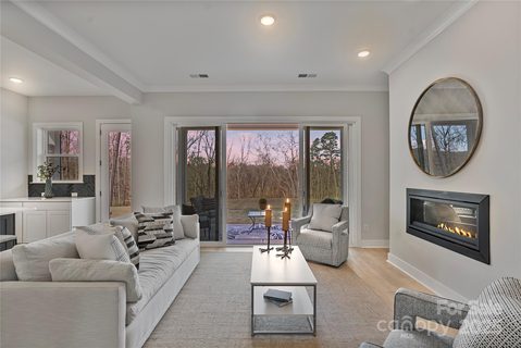Previously sold for $995,000