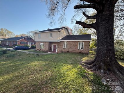 Previously sold for $800,000