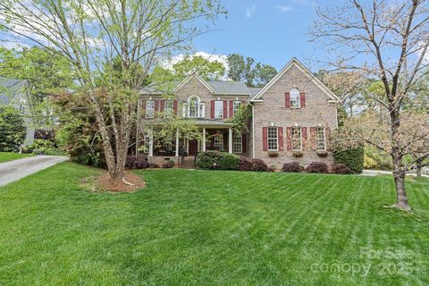 1039 Sharon Lee Avenue sold home in Sutton Place, Fort Mill, SC
