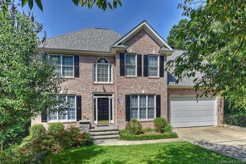 11125 Windgate Court sold home in Watertrace, Tega Cay, SC