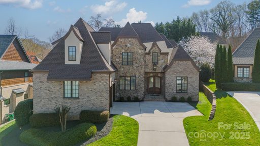 913 Dacavin Drive sold home in Chambery, Charlotte, NC