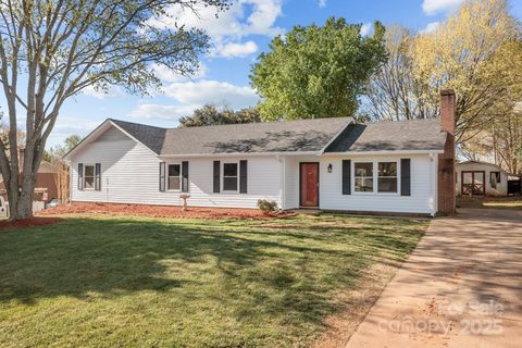 4515 Country Meadows Drive sold home in Country Meadows, Gastonia, NC