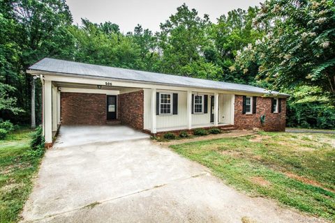 506 Touch Me Not Lane sold home in Cedar Grove Park, Charlotte, NC