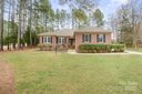 8801 Oldenburg Drive sold home in Mount Pleasant, SC