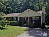 4825 Banfshire Road sold home in Glenfiddich, Charlotte, NC