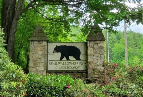 Ph1 G9 Mills Lane sold home in Bear Wallow Springs, Sapphire, NC