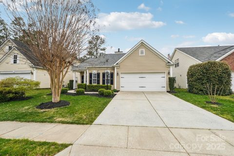 6423 Falls Lake Drive sold home in Langston, Charlotte, NC