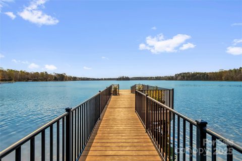 345 Pebble Point Road sold home in Pebble Point, Salisbury, NC