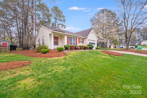722 Foxborough Road sold home in Autumn Glen, Charlotte, NC
