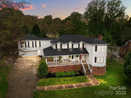 16421 Breckshire Drive sold home in Breckenridge, Huntersville, NC