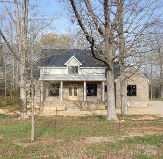 1009 Marthas Meadow Lane sold home in Marthas Meadow, Monroe, NC