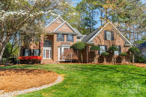 127 Lake Pine Road sold home in Pine Isle, Mooresville, NC