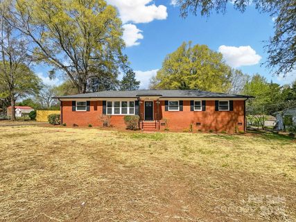 4331 Hamilton Circle sold home in Hamilton Village, Charlotte, NC