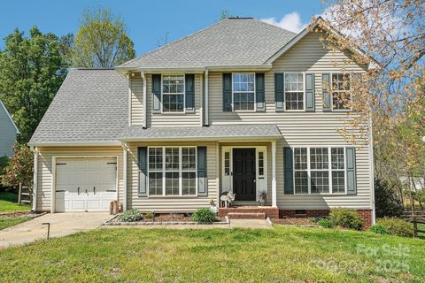 11615 Hidden Grove Trail sold home in Woodland Farm, Charlotte, NC