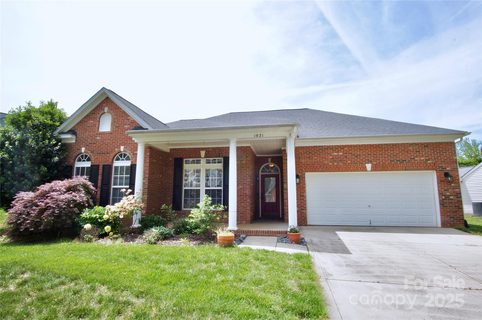 1021 Glen Laurel Drive sold home in Glen Laurel, Fort Mill, SC