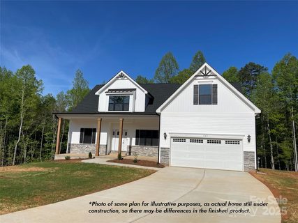 154 Carters Farm Drive pending home in Carters Farm, Statesville, NC