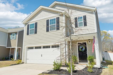 2027 Redstone Drive sold home in Abrial Ridge, York, SC