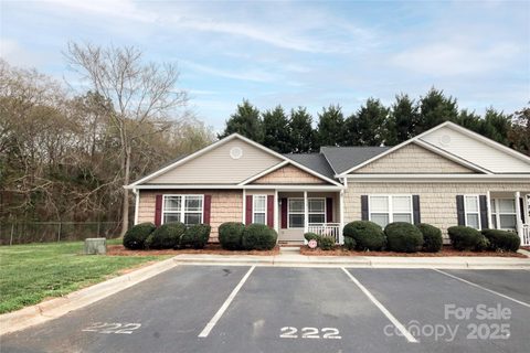 222 Baldwin Court sold townhome in Meadow Creek, Rock Hill, SC
