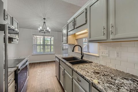 3753 Capps Hill Drive sold home in Capps Hill Village, Charlotte, NC