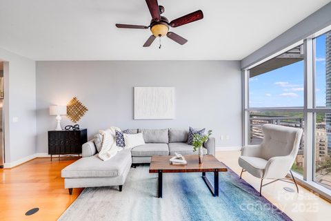 333 W Trade Street 1302 sold home in Trademark, Charlotte, NC