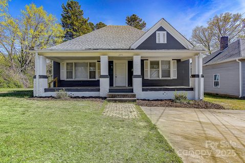 209 N Yadkin Avenue sold home in Newton Heights, Spencer, NC
