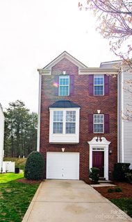 10238 Garrett Grigg Road sold townhome in Mallard Glen Village, Charlotte, NC