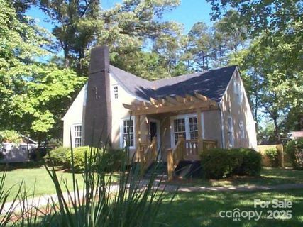 Previously sold for $525,000