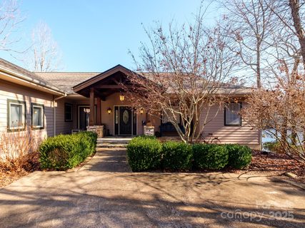106 Tsula Court