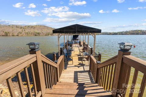 466 Shoreline Road sold home in Dixie Shores, New London, NC